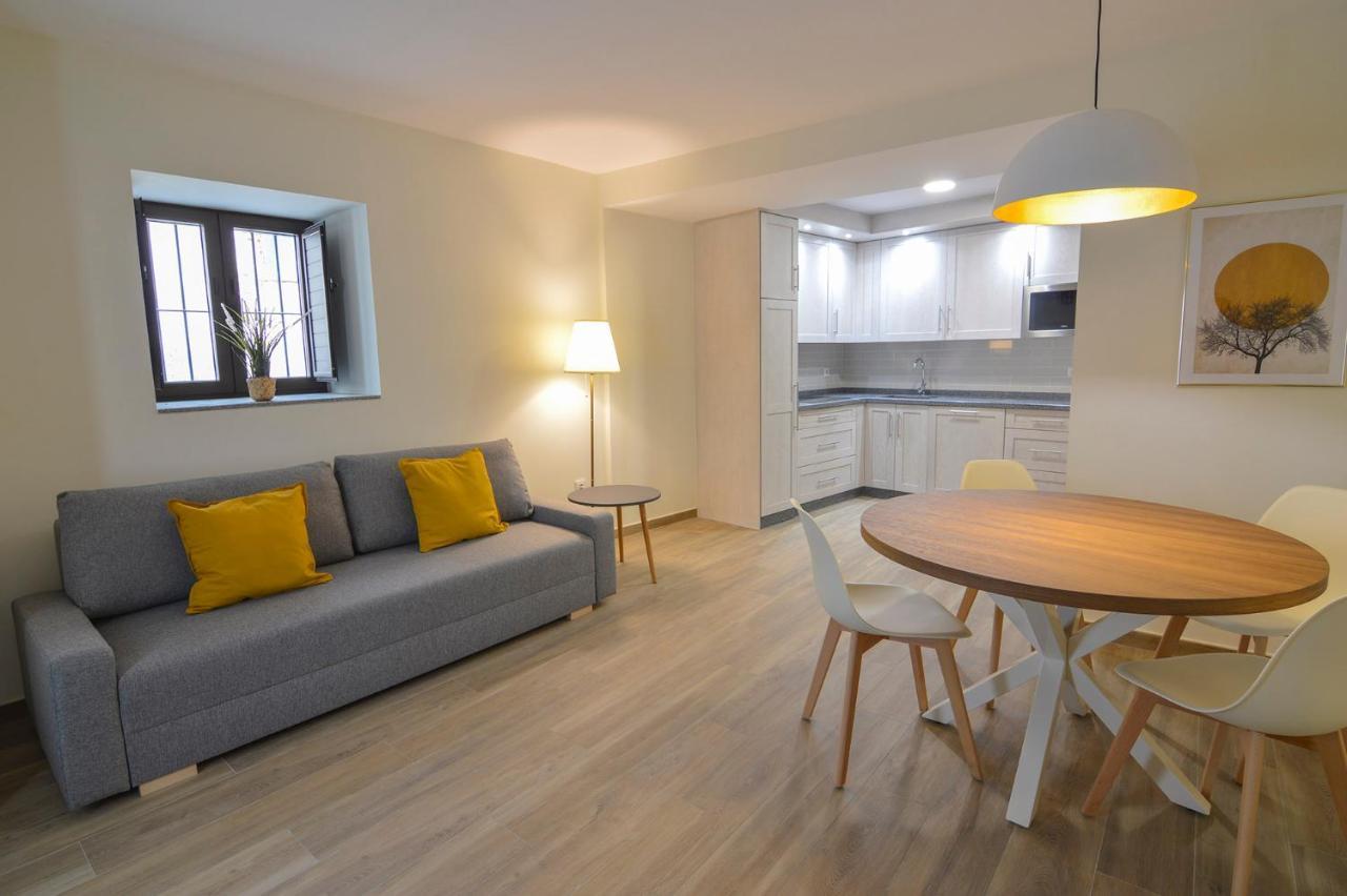 Apartamentos Turisticos Hornillo Caceres Exterior photo