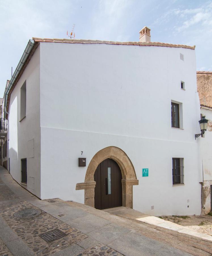 Apartamentos Turisticos Hornillo Caceres Exterior photo