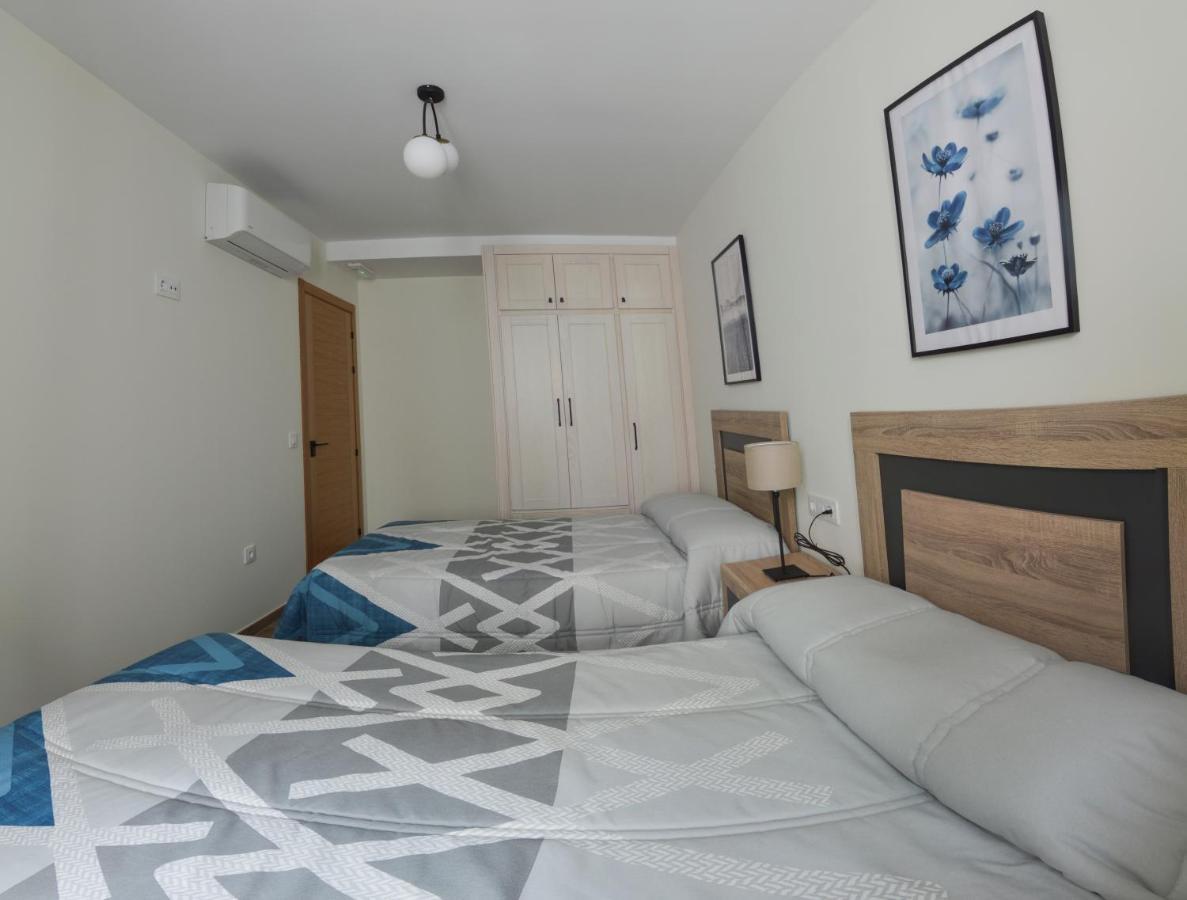 Apartamentos Turisticos Hornillo Caceres Exterior photo